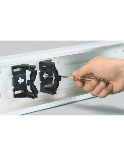 Крепеж розеток SA-MN EXP для короба TA-GN DKC 03000 в Кемерово Аксессуары для кабель-канала Pintop.ru