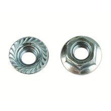 Гайка М12 с насечкой, горячеоцинкованная DKC / ДКС (CM101200HDZ)