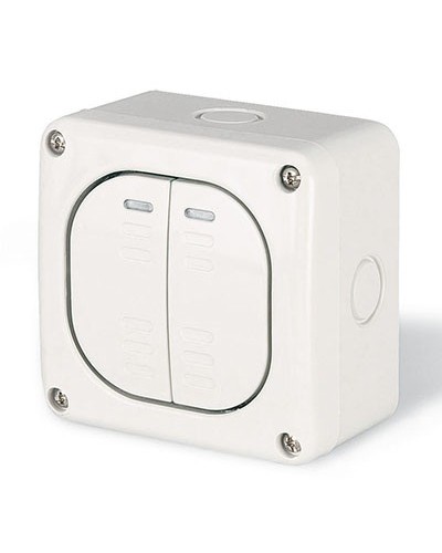 Выключатель однополюсный, двухклавишный, настенный DKC DIS1375022 в Кемерово Аксессуары для стоек и шкафов Pintop.ru