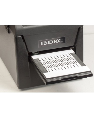 Адаптер. Жесткие маркировочные теги для трубчатых держателей. Длинна 23 мм DKC PLT09 в Кемерово Аксессуары для стоек и шкафов Pintop.ru