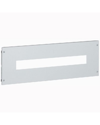 Панель лицевая Legrand 020901 в Кемерово Аксессуары для стоек и шкафов Pintop.ru