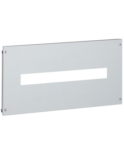 Панель лицевая Legrand 020910 в Кемерово Аксессуары для стоек и шкафов Pintop.ru