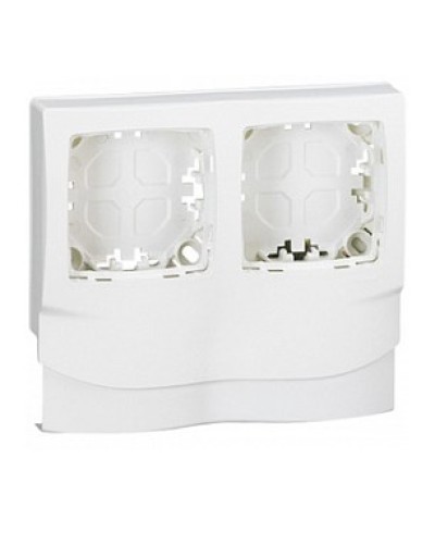 Рамка Legrand 031414 в Кемерово Аксессуары для кабель-канала Pintop.ru