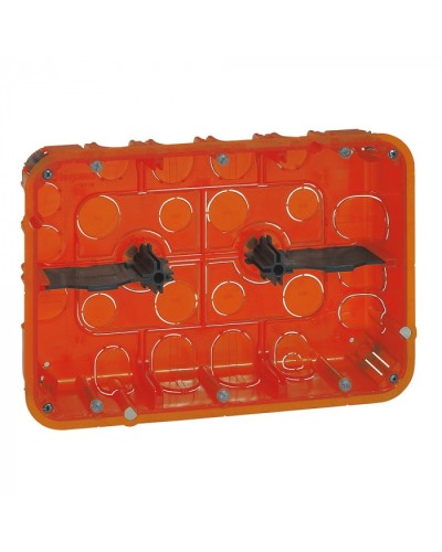 Коробка монтажная Legrand 080126 в Кемерово Распределительные коробки Pintop.ru