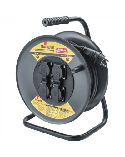 Удлинитель Navigator 93 894 NPE-RM-04-30-E-IP44-3x1.5 катушка 4 гн. c/з КГ 30м в Кемерово Аксессуары для кабель-канала Pintop.ru