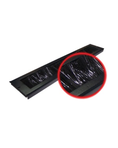 Ввод кабельный щеточный для напольных шкафов Business (черный) TWT TWT-CBB-BP в Кемерово Аксессуары для стоек и шкафов Pintop.ru